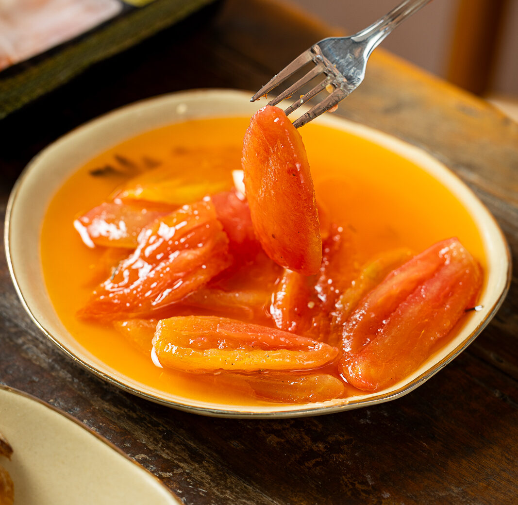 – Tomate assado